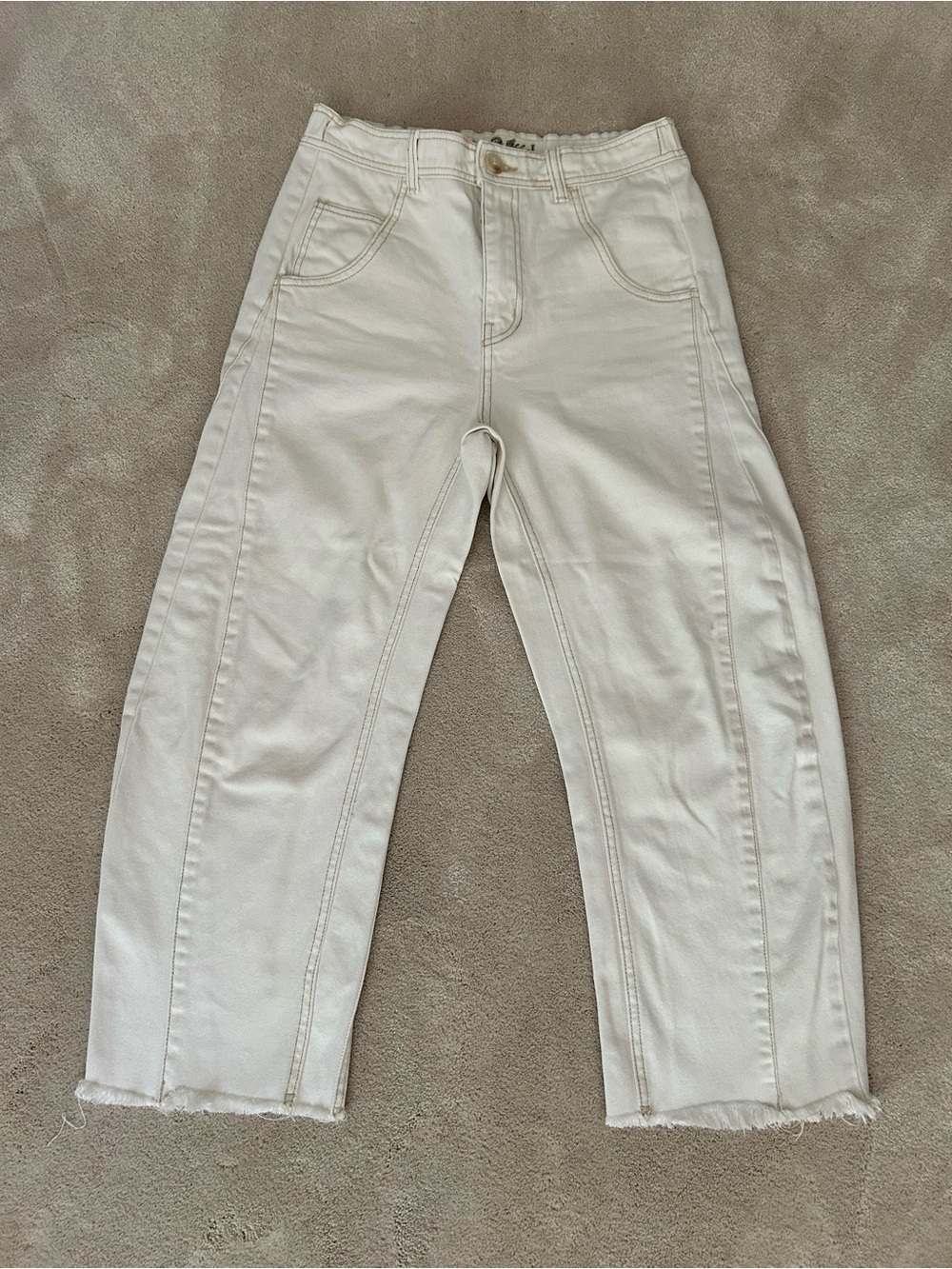 We The Free Off-White Cropped Barrel Jeans 26R